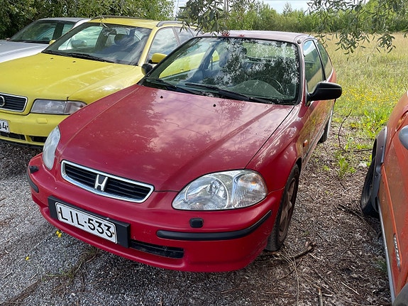 Honda civic varaosia 1.4i