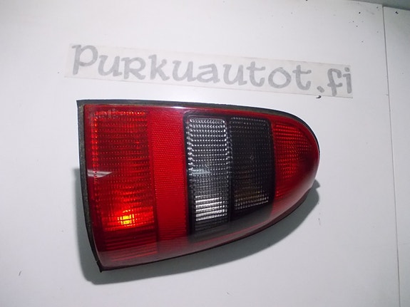 Opel vectra b 2000 takavalo oikea farmari