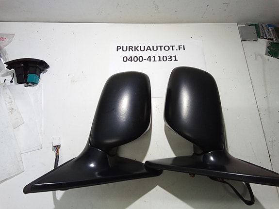 Toyota avensis sivupeili oikea/sähkö 2001