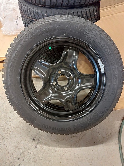 Dacia Sandero Stepway 16" +205/55R16 Conti ice3