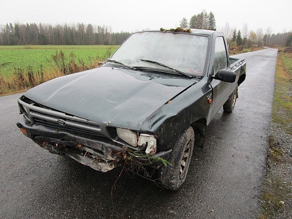 Toyota Hilux 2.4 D -93