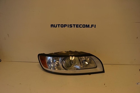Volvo S40 -08 ajovalo