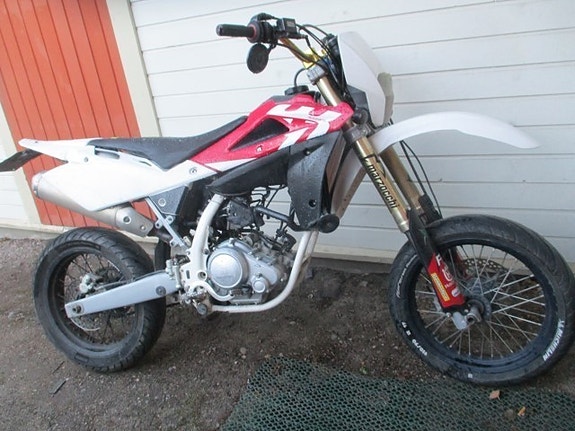 Husqvarna SMR 125 2011 osia