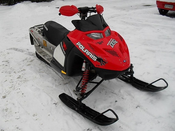 Polaris IQ 600 RR 2009 osia