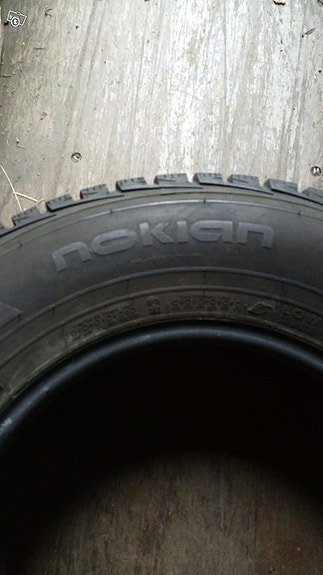 2kpl x Nokian WRC Studless 225\75R16 C kitkarenkaa