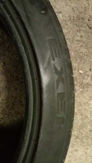 1x 235/40R19 Nexen NFERA kesärenkaat