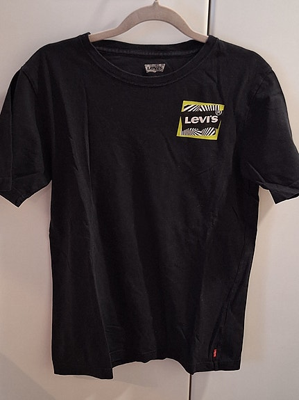 Levis T-paita 176cm