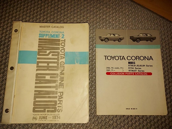Toyota Corona varaosakirjoja