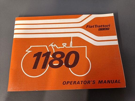 Fiat 1180 ja 1180DT traktorin ohjekirja