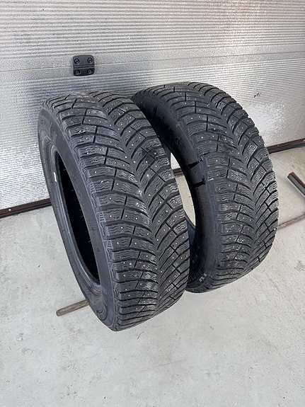 235 65 R17 2kpl Michelin X-Ice North 4 108T
