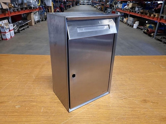Product image 1 of 4