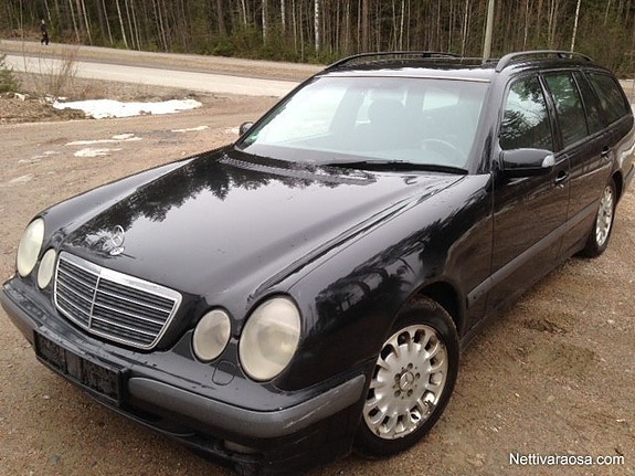 Mercedes  E 320 Cdi w210 Myydään osina