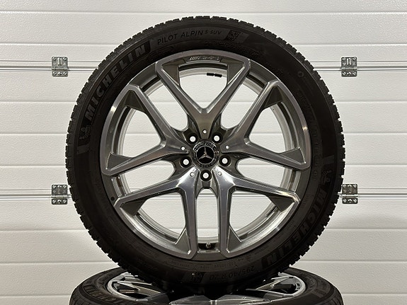 Mercedes GLC 63 AMG vanteet ja renkaat