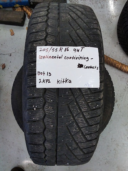 Kitkarenkaat 205/55R16 Continental ContiVikin 2kpl