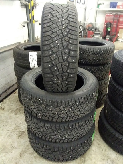 215/60R17 96T continental nastarenkaat Q119 Q128