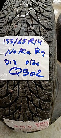 Kitkarenkaat 155/65R14 75R Nokian hakkapaliita R2 dot13 Q502 4 kpl