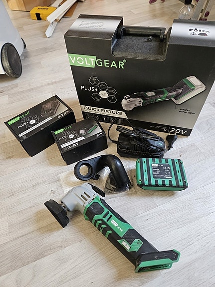 Voltgear akku monitoimityökalu+akku+laturi