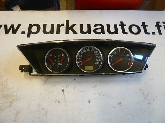 Nissan primera p12 Mittaristo täydellinen 2004