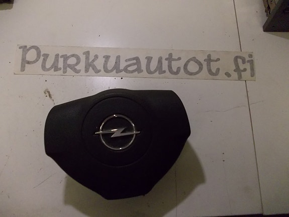 Opel astra h 2007 kuljettajan turvatyyny