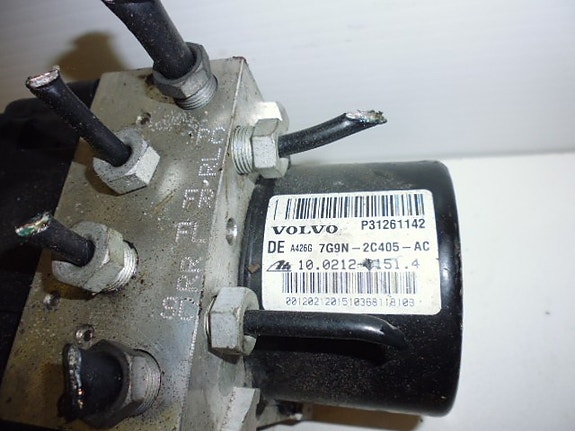 Volvo v70 ABS hydraulipumppu 2008