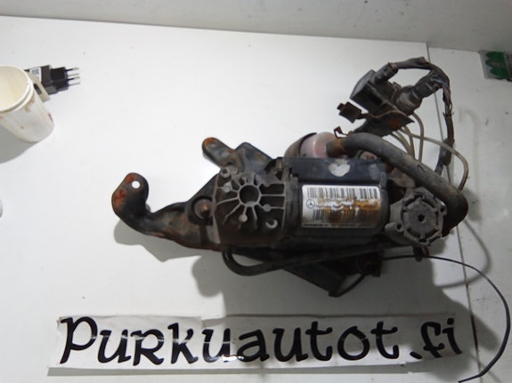Mb e-sarja w211 jousituksen kompressori 2004