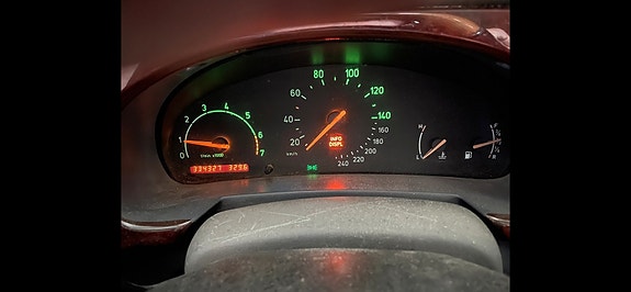Saab 9-3 osia kolmesta autosta
