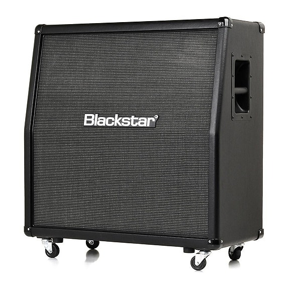 UUSI Blackstar Series One 412A Pro kitarakaappi