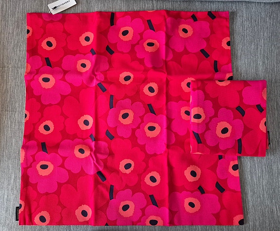 Marimekko unikko-tyynynpäälliset