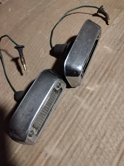 Toyota Ke 20 rekisterikilven valot