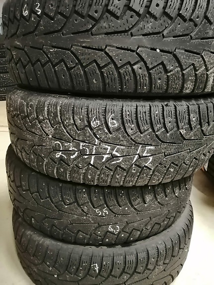 Käytetyt 235/75R15 Nokia,sis työt