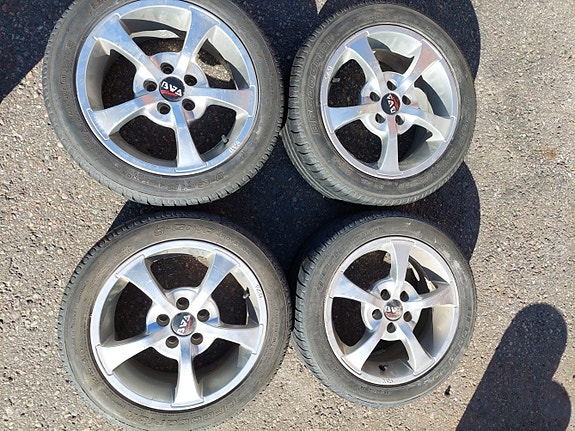 5x100 6,5x15" BWA alut 4kpl + 195/50R15 BFGoodrich