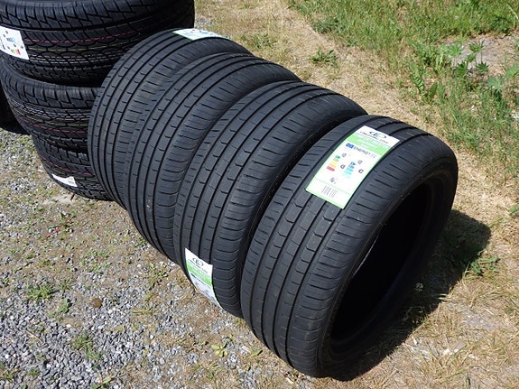 Uudet Linglong 225/50R17 kesärenkaat rahteineen