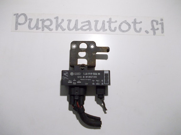 Vw polo 1,4 rele\ohjausyksikkö 2002