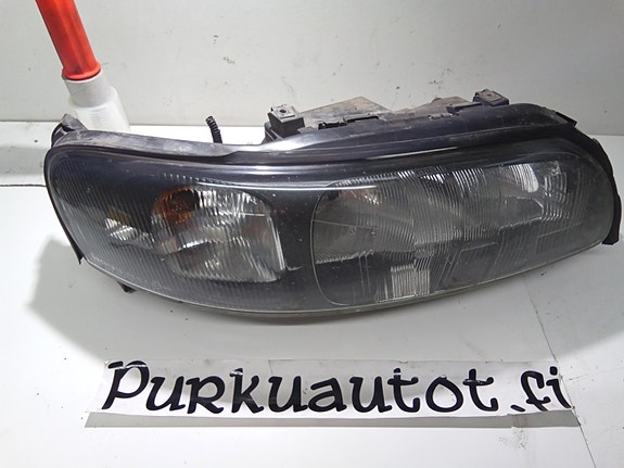 Volvo v70 ajovalo oikea 2002