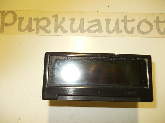 Volvo s40 monitoiminäyttö 2004