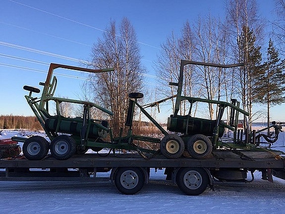 Tarjoa Elho 1010 sekä Kverneland Käärijöitä