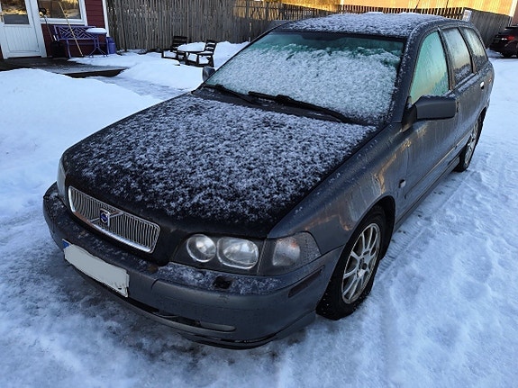 Volvo V40 2.0T -04