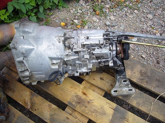 Bmw 525 -97 manuaali laatikko