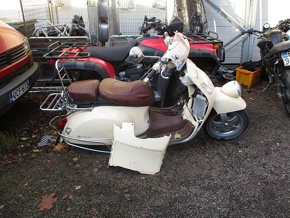 Vespa 250 ie 2010 osia