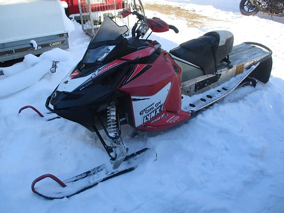 Lynx RS 600 2009 osia