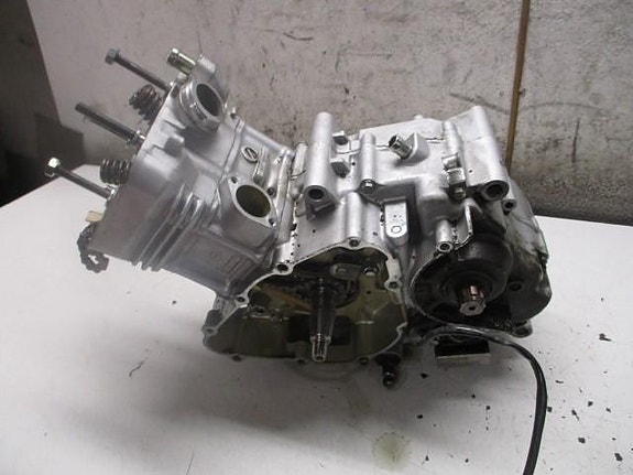 Honda CBR 125 R 2013 osia