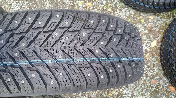 225\50R17 Nokian Tyres Hakkapeliitta 10 nastarenkaat UUDET