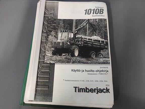 Timberjack 1010B kuormatraktorin ohjekirja