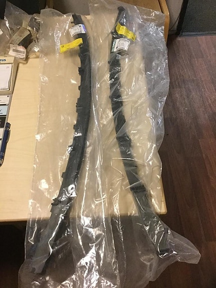 9142866,67,Puskurin säleiköt Opel AstraG/Zafira A