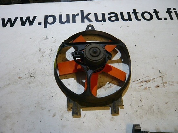 Ford escort jäähdyttimen tuuletin sähkö 2000
