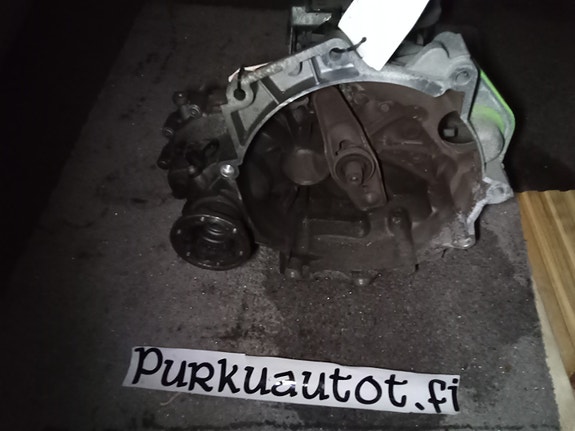 Skoda fabia vaihdelaatikko manuaali 2008