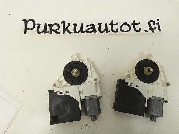 Vw golf V 2008 lasinnostimen moottori oik/etu
