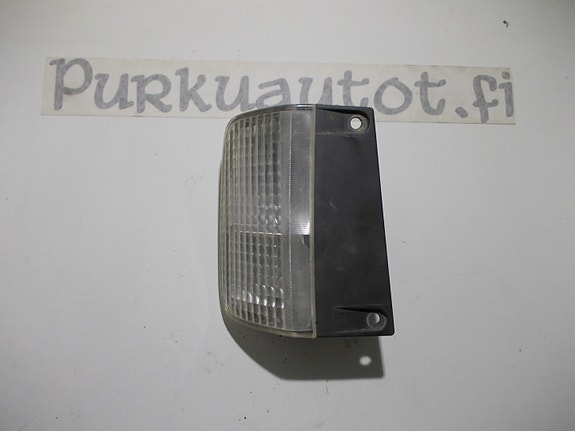Nissan primastar 2003 takasumuvalo oikea