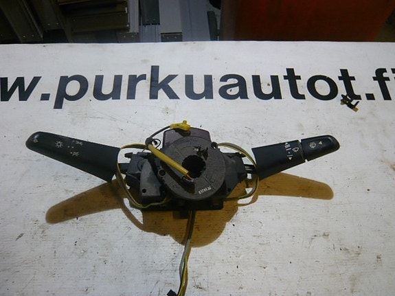 Mb vito Monitoimikatkaisin keskus 2000