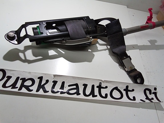 Volvo v70 turvavyö etu/oikea 2002